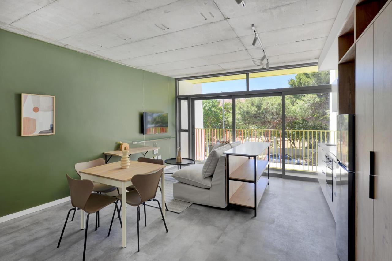 Six On N - Fluent Serviced Apartments Cape Town Room photo