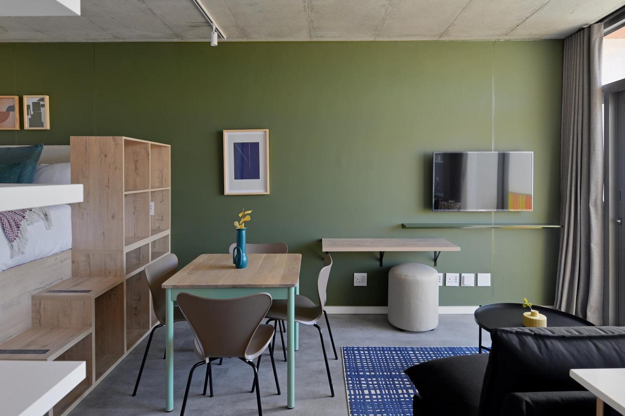 Six On N - Fluent Serviced Apartments Cape Town Room photo