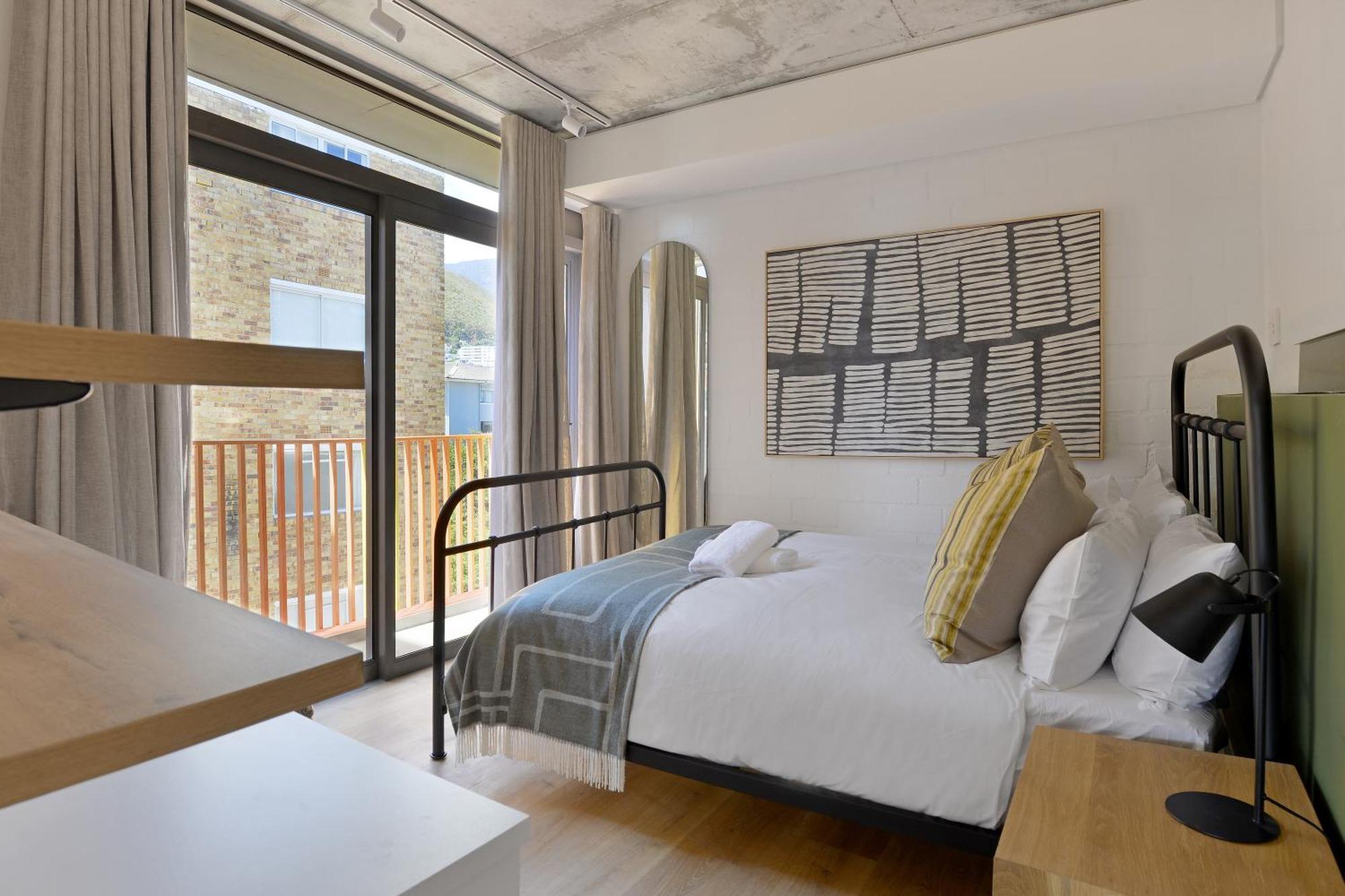 Six On N - Fluent Serviced Apartments Cape Town Room photo