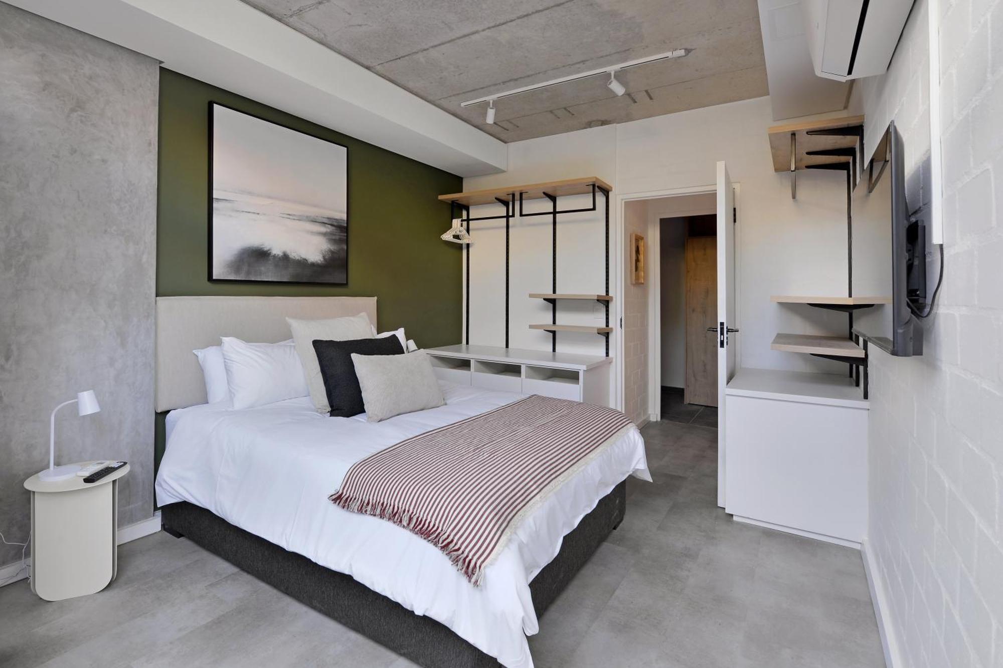 Six On N - Fluent Serviced Apartments Cape Town Room photo